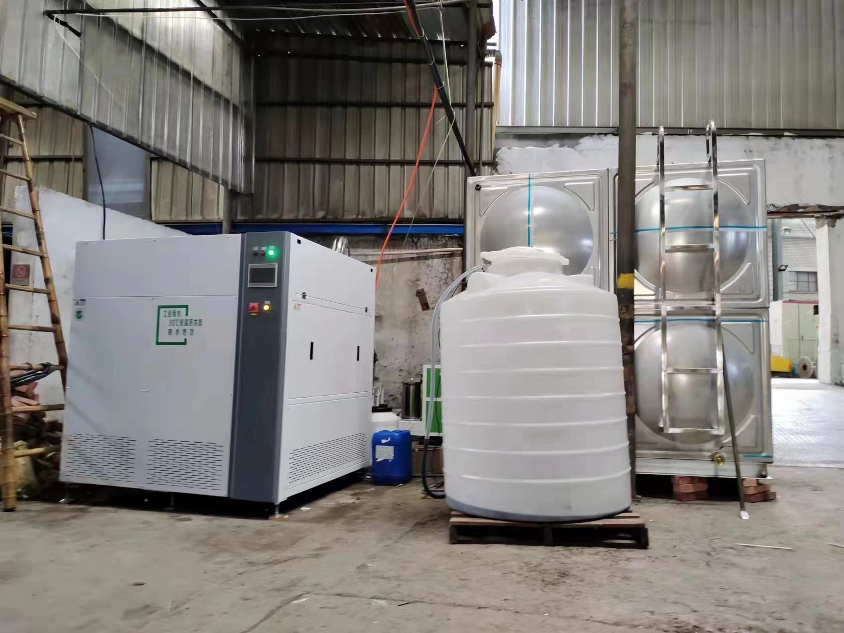 全自動(dòng)超聲波清洗機(jī)的優(yōu)勢(shì)有哪些？